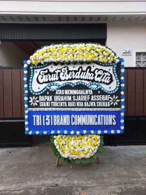Papan Bunga Duka di Polokarto